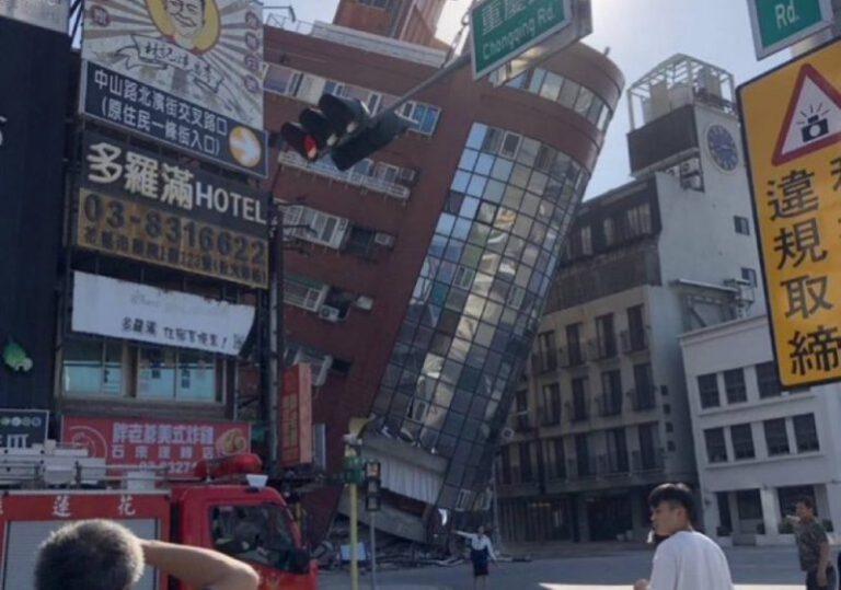 fuerte-terremoto-de-74-en-taiwan-hay-alerta-de-tsunami-508708-770x540