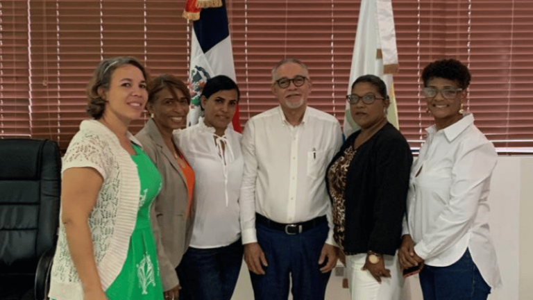 ASOMUALS y el Merca Santo Domingo Fortalecen Alianzas para el Desarrollo Social en Los Alcarrizos - Imagen