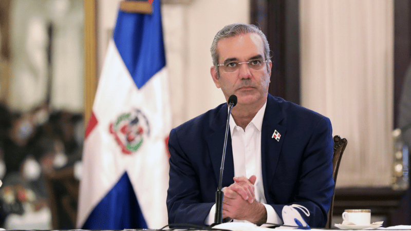 Presidente Luis Abinader Anuncia Obras de Asfaltado en La Ureña, Santo Domingo Este - Imagen