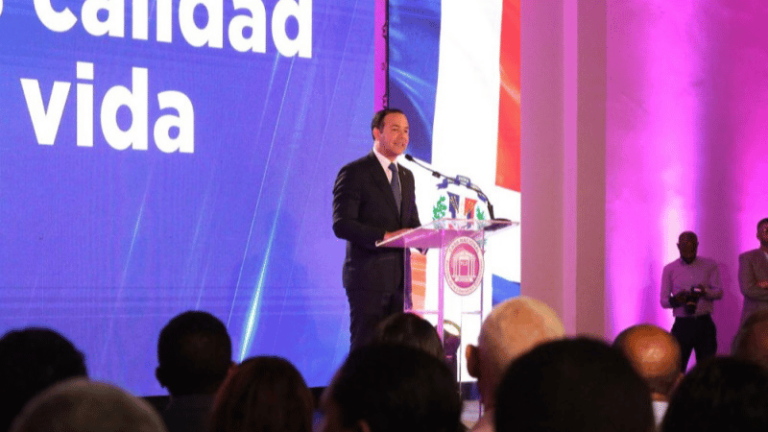 PLD critica discurso de Abinader: “La gente no se nutre de discursos, sino con hechos” - Imagen