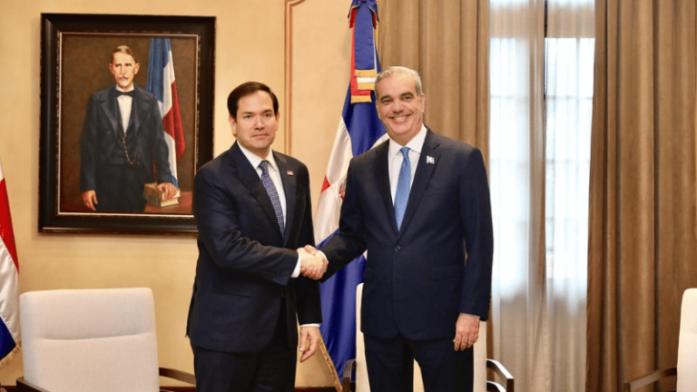 El presidente Luis Abinader recibe en el Palacio Nacional al secretario de Estado de EE.UU., Marco Rubio - Imagen