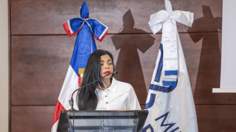 Yeni Berenice Reynoso reafirma su compromiso contra la corrupción - Imagen