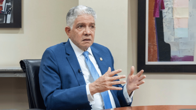 El Juego Sucio de la Difamación en la Política Dominicana - Imagen