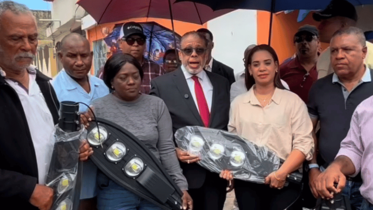Sabana Perdida brilla con nueva iluminación - Imagen