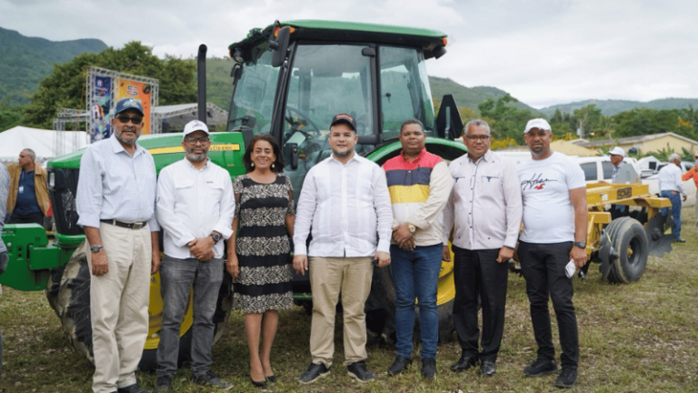 Productores logran autogestionar la mecanización de sus cultivos con apoyo del FEDA - Imagen