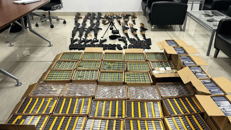 Autoridades desmantelan red transnacional de tráfico de armas con destino a Haití - Imagen