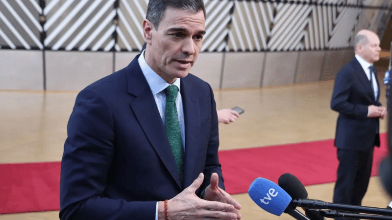 Líderes españoles se disculpan con el presidente Abinader por video ofensivo contra RD - Imagen