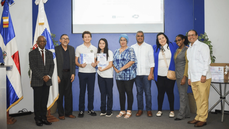INPOSDOM convoca la 54ª edición del "Concurso Juvenil Internacional de Composiciones Epistolares 2025" - Imagen