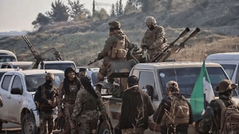 Suben a mil los muertos en choques en la costa de Siria, según ONG - Imagen
