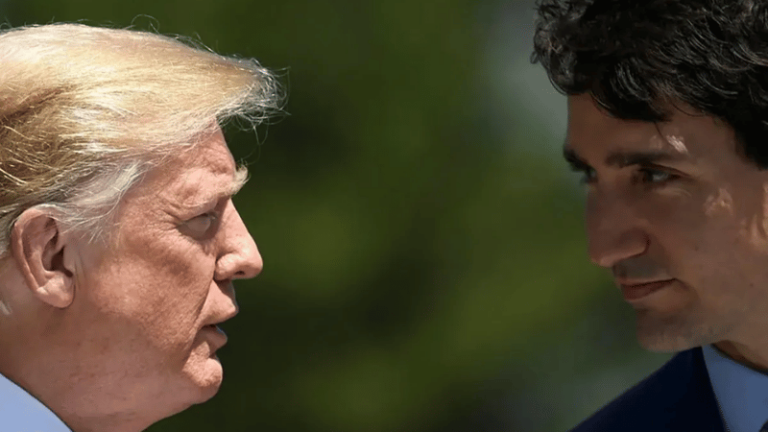 Trudeau y Trump sostienen una acalorada conversación sobre guerra comercial y crisis del fentanilo - Imagen