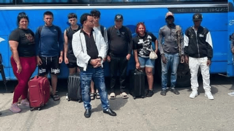 Ejército de la República Dominicana detiene a migrantes en Dajabón y Elías Piña - Imagen