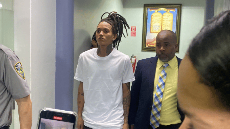 Tribunal condena a tres años de prisión al exponente urbano Onguito Wa por accidente fatal - Imagen