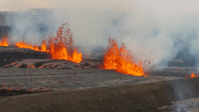 Erupción volcánica en Islandia obliga a evacuar comunidad cercana - Imagen