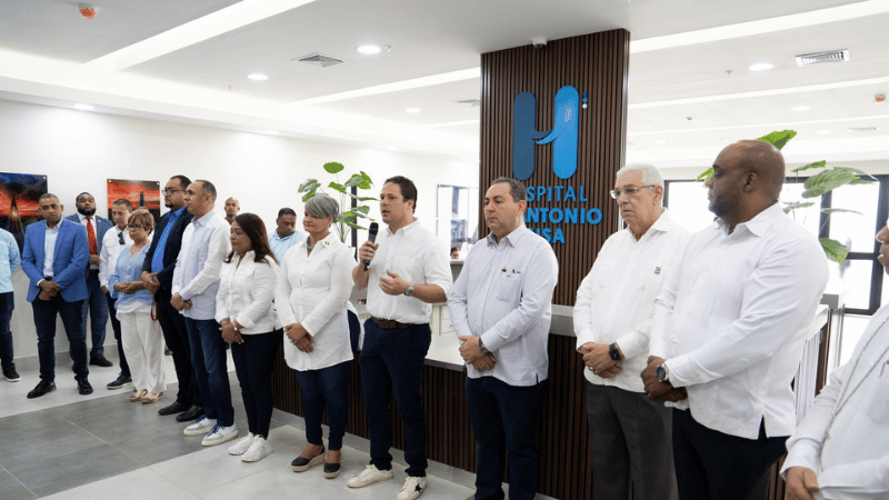 Ministro Carlos Bonilla entrega nuevas áreas en el Hospital Regional Docente Dr. Antonio Musa en San Pedro de Macorís - Imagen