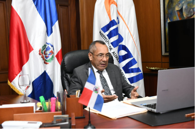 Captura de pantalla 2025-05-13 212725