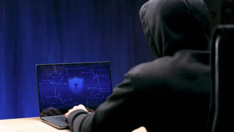 El robo de contraseñas supera al phishing como principal amenaza digital - Imagen