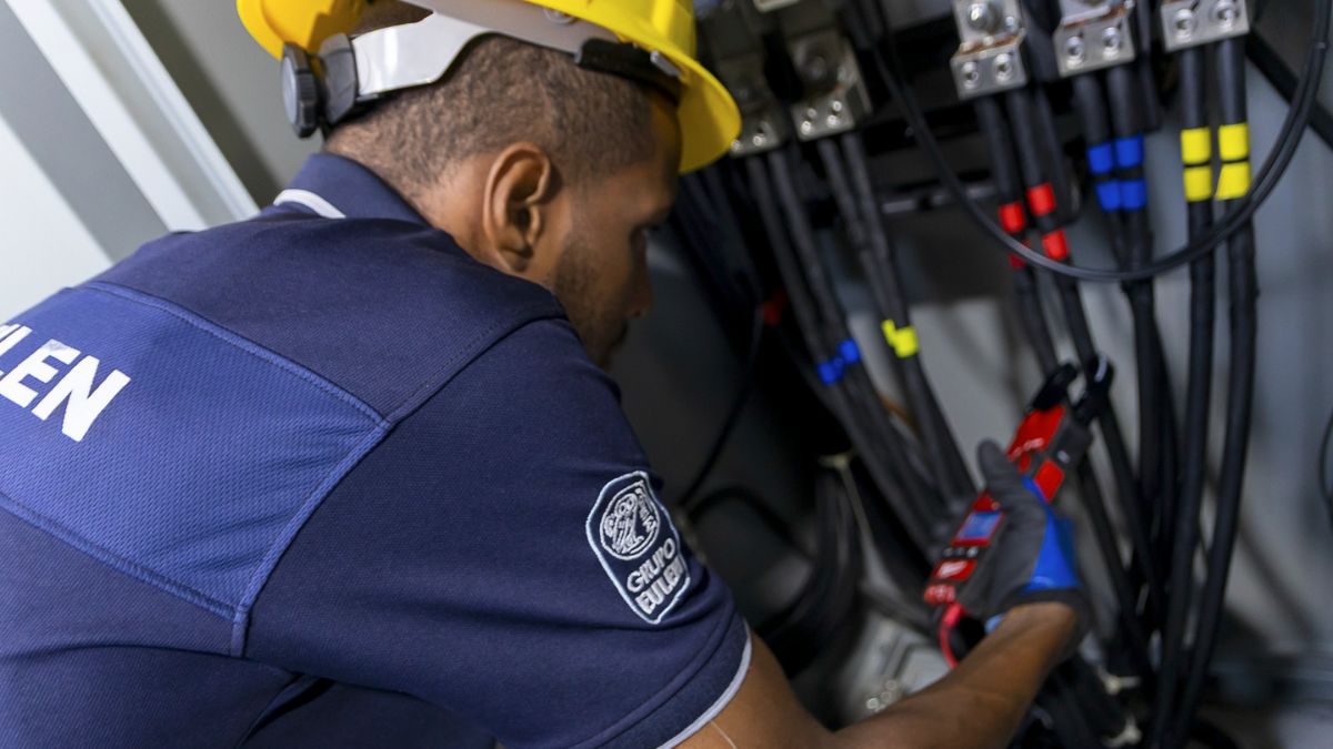 FALTA DE INVERSIÓN ELEVA UN 40% EL RIESGO OPERACIONAL EN SECTORES CLAVE - Imagen