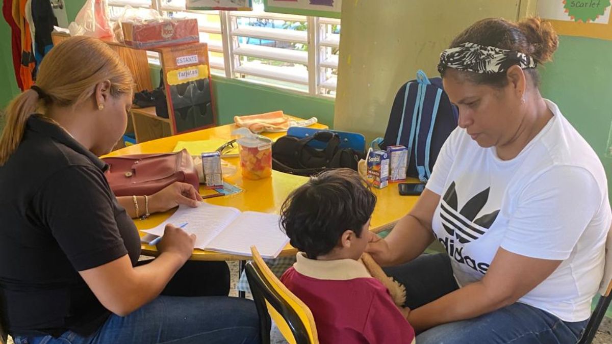 Cooperativas AIRAC impulsan programa que garantiza acceso educativo a niños con discapacidad en RD - Imagen