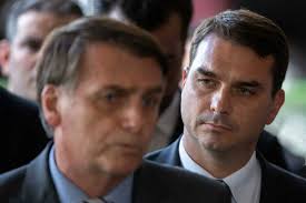 BRASIL: Bolsonaro reafirma a su hijo candidato a presidenciales
