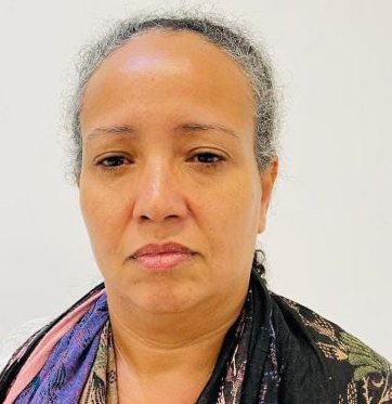 Dar, gesto de entrega, de promoción y ardid de avivatos