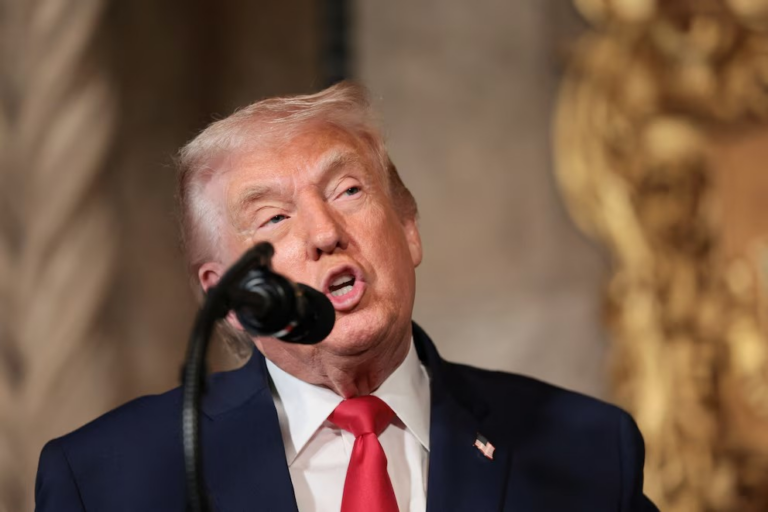 EEUU: Trump ve documentos de Epstein obligan dedicar tiempo