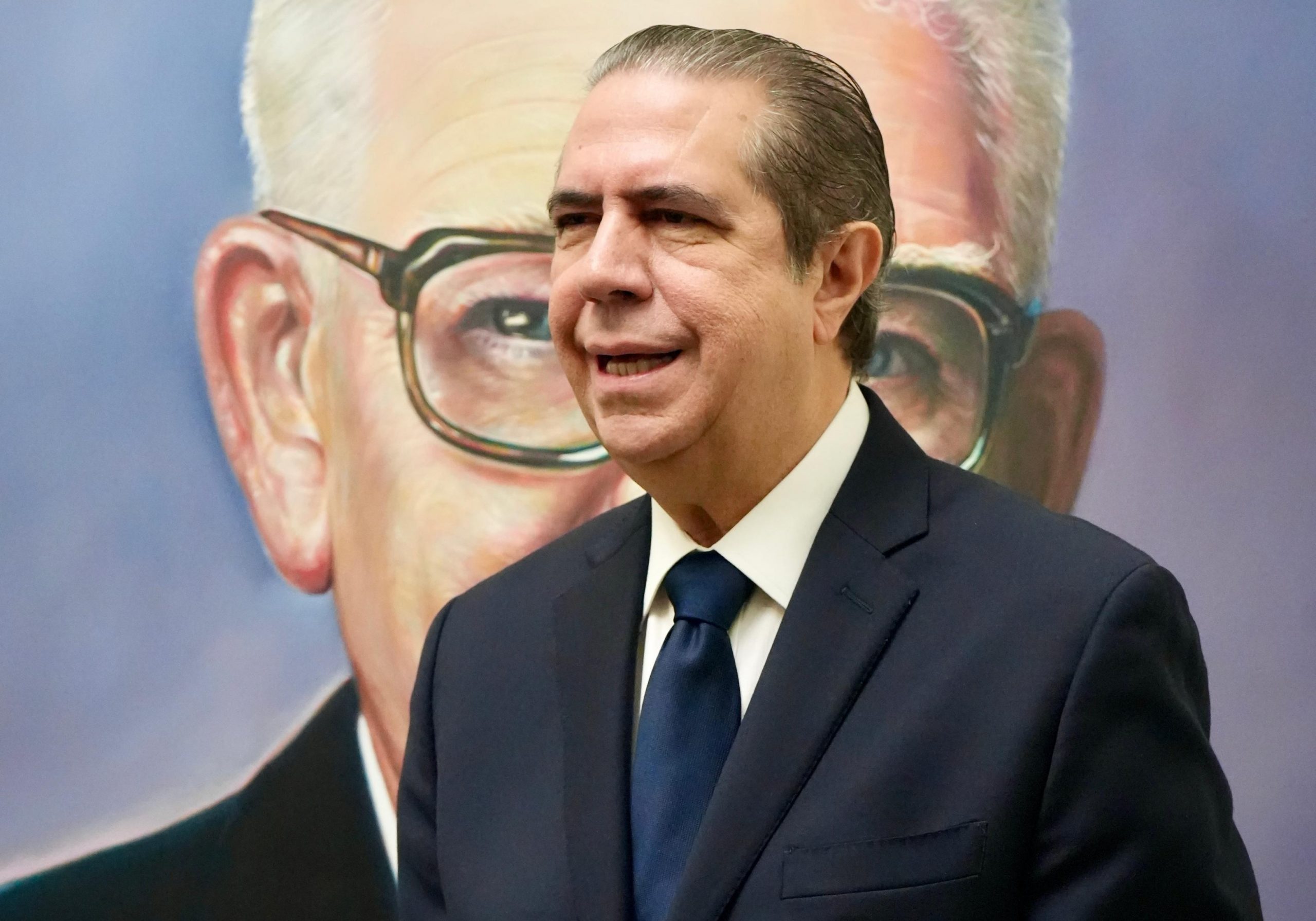 Javier García pide unidad y esperanza a los dominicanos