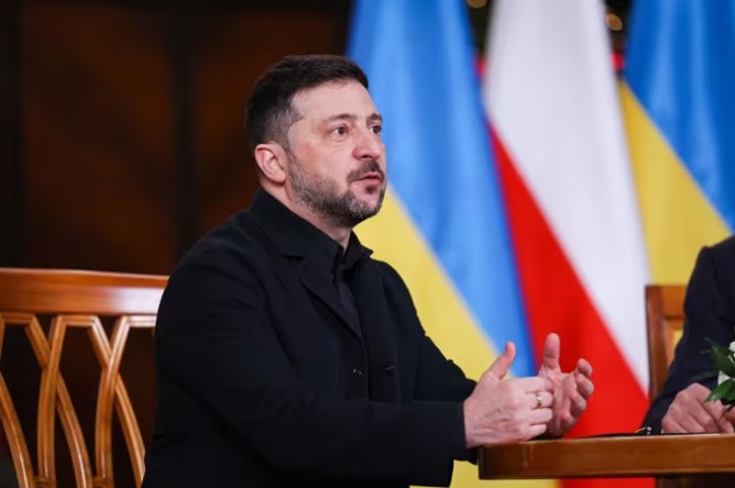 UCRANIA: Zelenski rechaza un ataque a residencia de Putin