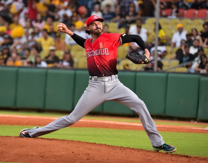 Conner Greene guía el sexto triunfo de Leones; Toros ganan