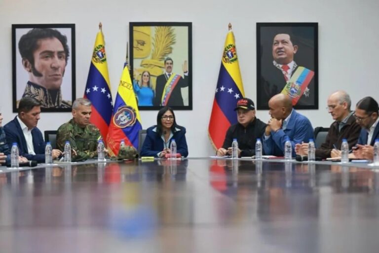 Delcy Rodríguez invita a EEUU «trabajar agenda cooperación»