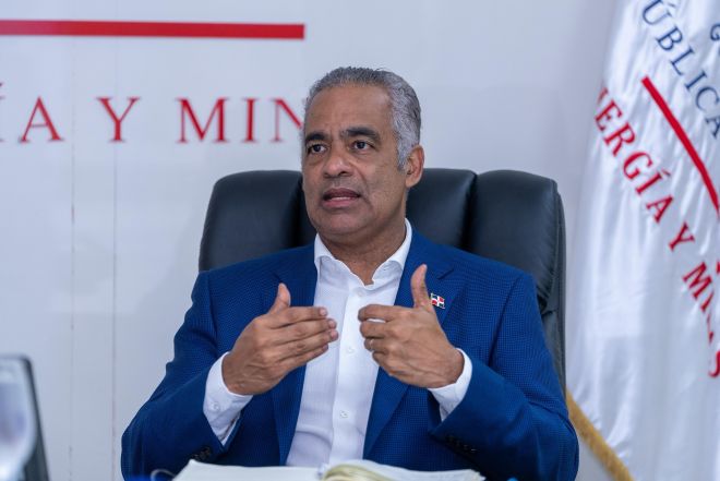 Gobierno proyecta la expansión 50 % adicional en energía base