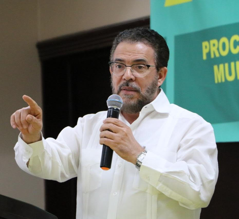 Guillermo Moreno dice EEUU viola soberanía en Venezuela