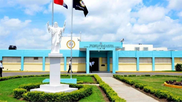 Trasladan presos tras incidente con Subdirectora cárcel Rafey