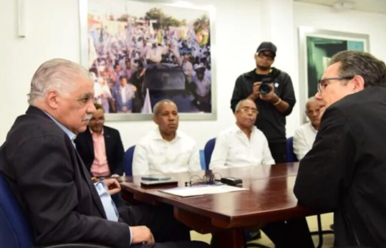 Apoya reclamos, ve Gobierno abandonó sector agropecuario