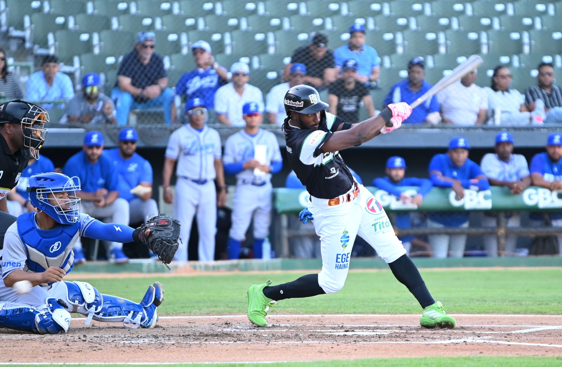 Estrellas firman al campocorto Jorge Mateo por 2 temporadas