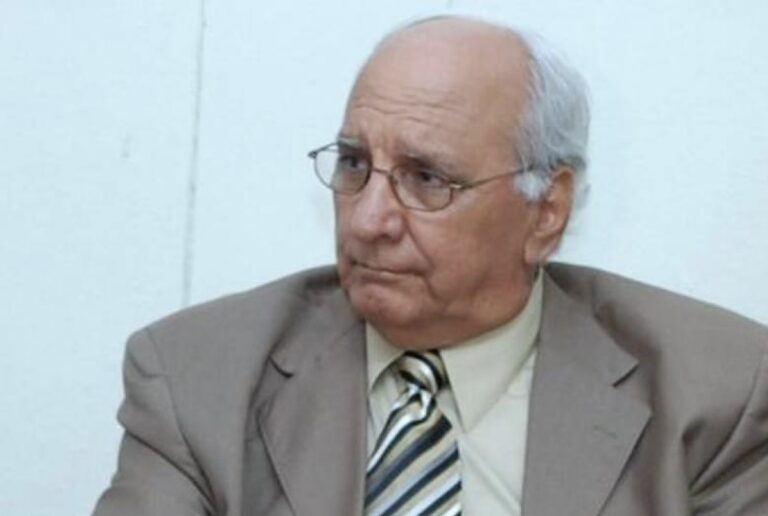 Fallece el director del periódico La Información, de Santiago
