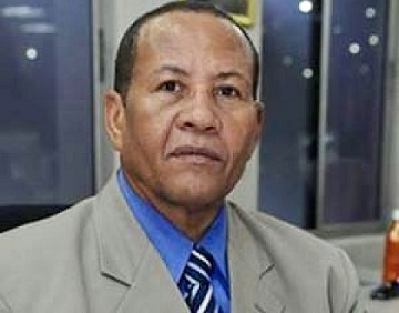 Grave desorden arropa al transporte urbano