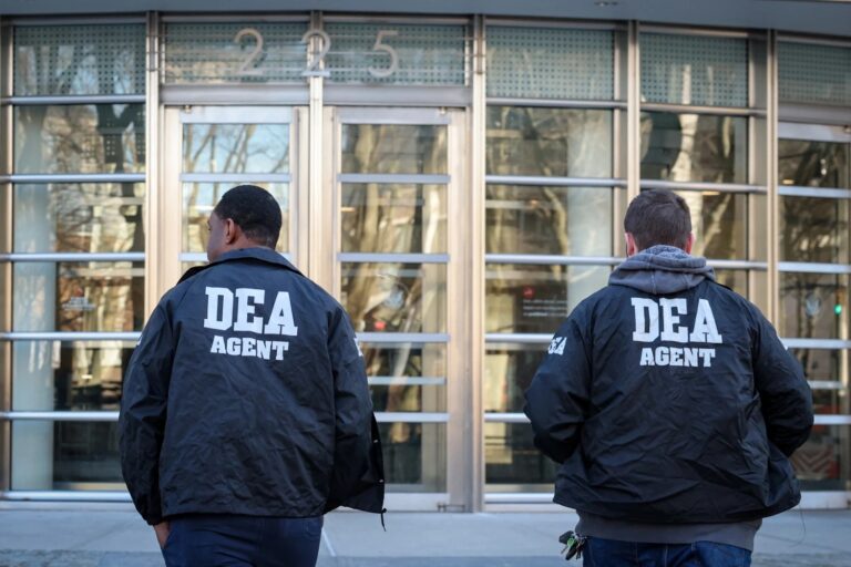 Informan sobre arresto de un funcionario de la DEA en la RD