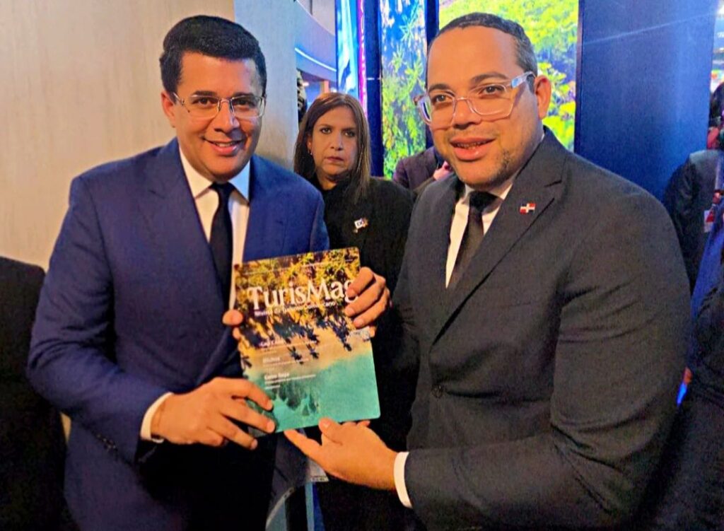 Revista TurisMag con éxito en FITUR y fortalece promoción del turismo dominicano