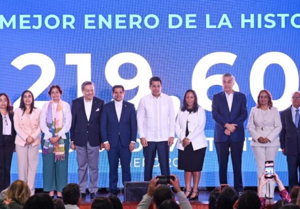 Turismo arranca con buen pie en el 2026 con la llegada de 1,219,606 visitantes en enero.