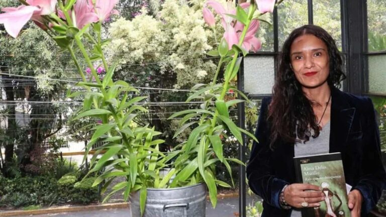 Escritora mexicana Alma Delia Murillo participará por primera vez en el Festival Mar de Palabras - Imagen