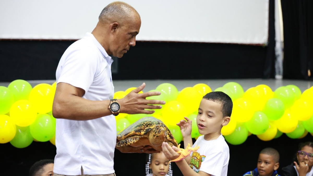 COOPINFA celebra el Día del Padre con una jornada de integración junto a los hijos de sus colaboradores - Imagen