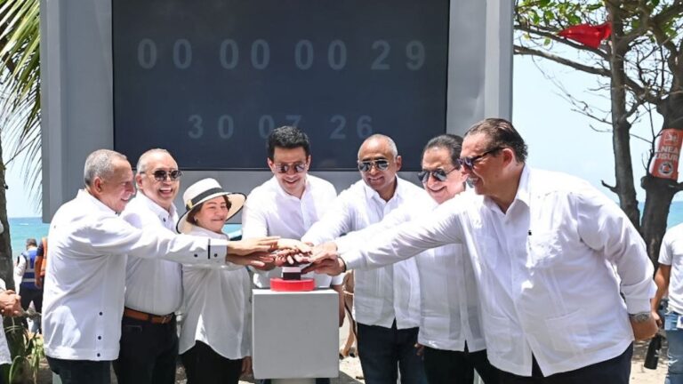 David Collado deja iniciada obras turísticas en Baní por 137 millones de pesos - Imagen