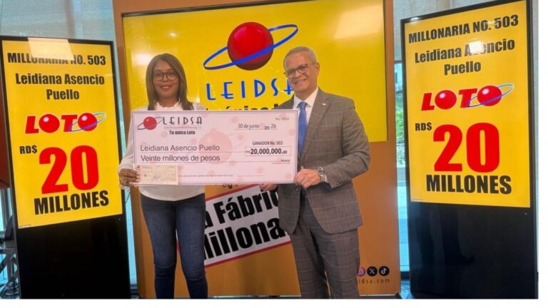 LEIDSA entrega RD$20 millones a emprendedora ganadora del Loto - Imagen