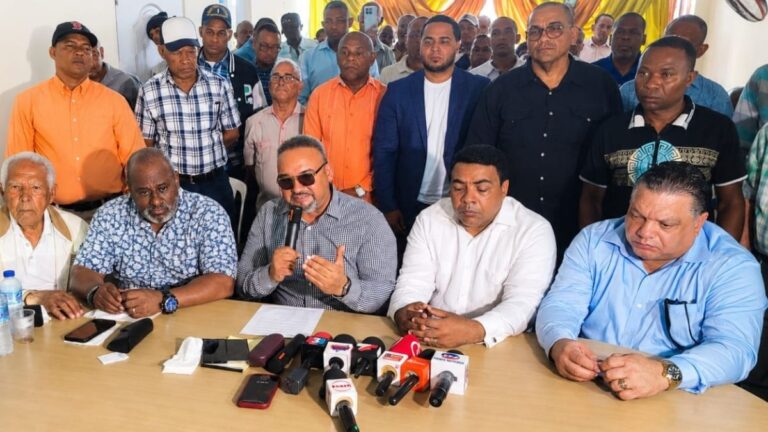 G-12 ratifica que no aumentará las tarifas del transporte público - Imagen
