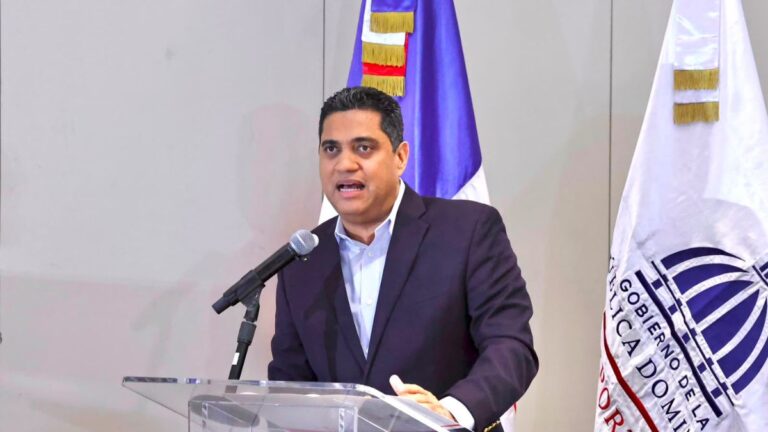 Kelvin Cruz anuncia incentivos para medallistas de Juegos Centroamericanos y del Caribe - Imagen