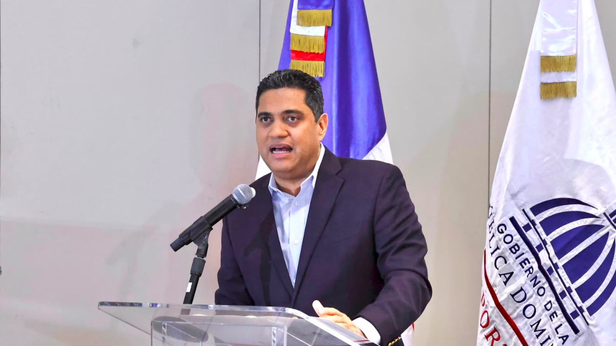 Kelvin Cruz anuncia incentivos para medallistas de Juegos Centroamericanos y del Caribe - Imagen