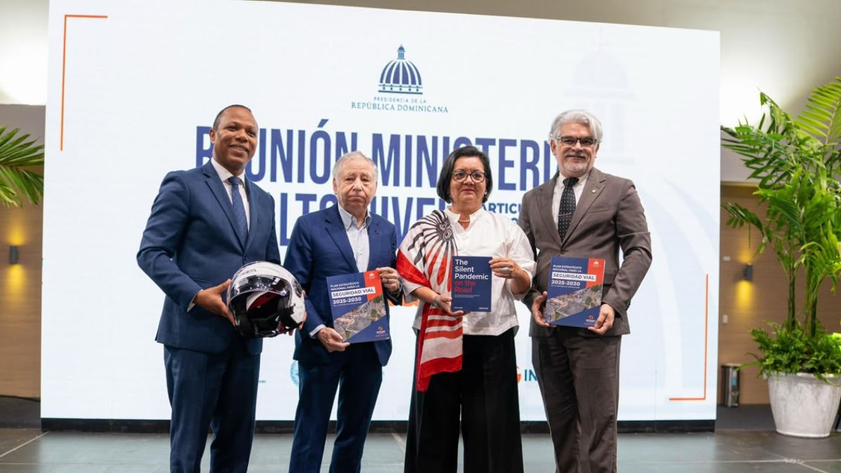 República Dominicana reúne por primera vez a autoridades nacionales y organismos internacionales para fortalecer la seguridad vial, en encuentro liderado por el INTRANT - Imagen