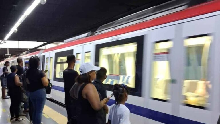 Eliminan el transfer para pasajeros del Metro Los Alcarrizos en la estación María Montez - Imagen
