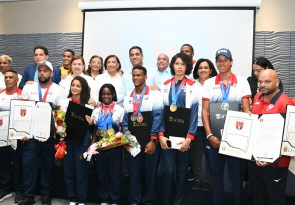 La Vega premia a sus campeones - Imagen