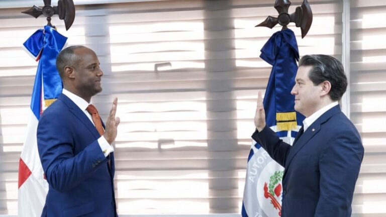 Greymer De Peña Arias asume como subdirector ejecutivo de APORDOM - Imagen